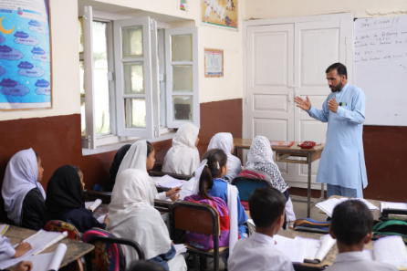 پنجاب میں ایس ٹی آئیز (STIs) کی ملازمت جاری رکھنے اور ماہانہ 15 ہزار روپے اضافے کی منظوری