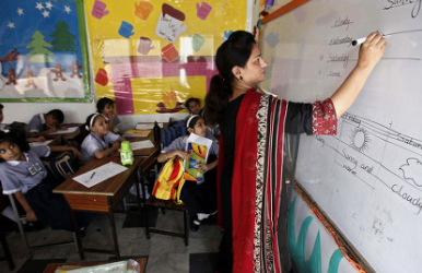 کے پی کے 14 ہزار سے زائد اساتذہ کے لیے بڑی خوشخبری، مستقلی کے ترمیمی بل سے قانونی پیچیدگیاں ختم