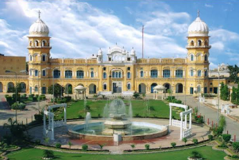 باباگرونانک یونیورسٹی میں داخلوں کی شرح 2 سال میں 1600 سے 4000 تک پہنچ چکی ہے۔ رانا سکندر حیات